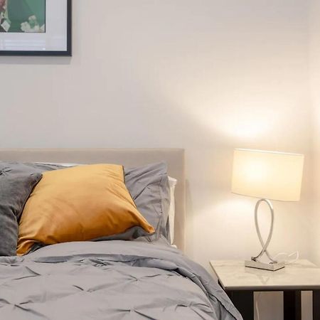 Апартаменты Modern Flat In The Heart Of West Лондон Экстерьер фото
